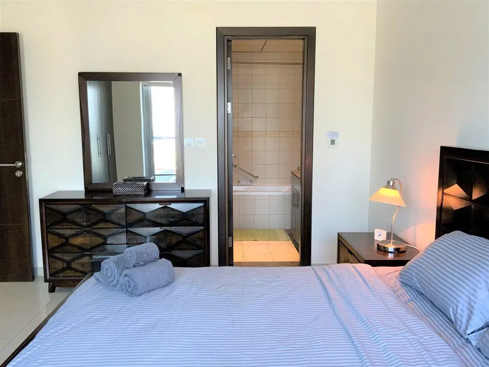 Дубай: MRNE - Spacious furnished apartment