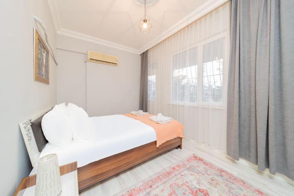Анталья: Vibrant Flat With Lovely Balcony in Muratpasa