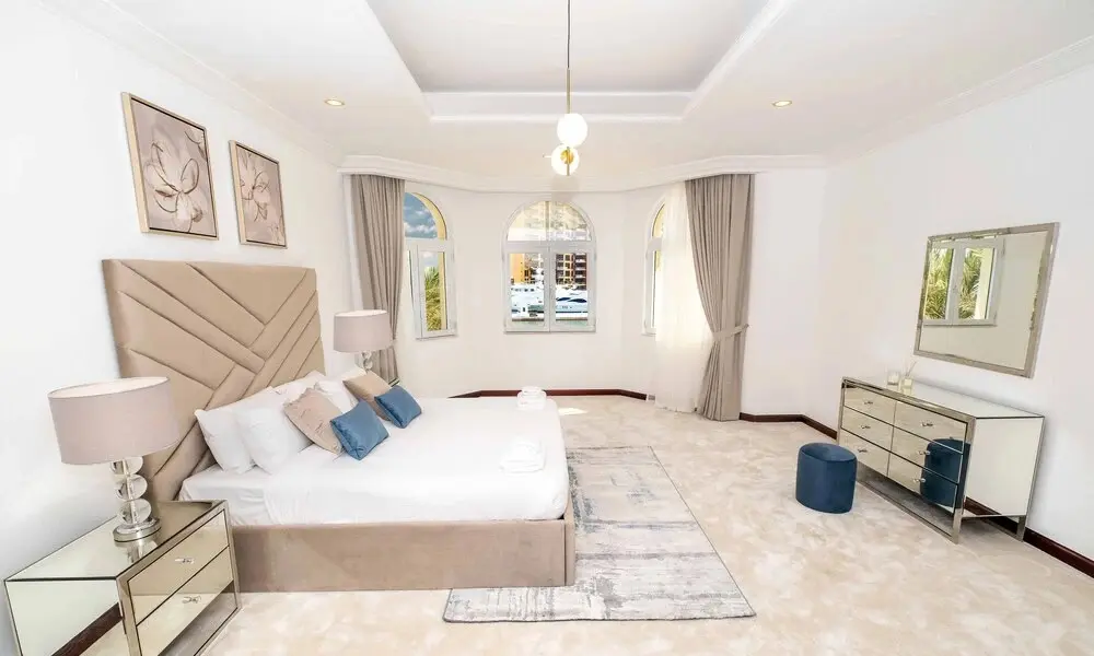 Дубай: LUX The Luxury Sunny Shores Palm Villa