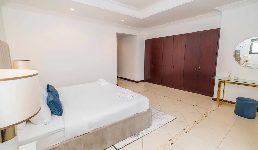 Дубай: LUX The Luxury Sunny Shores Palm Villa