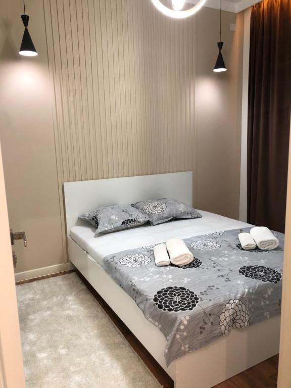 Туркестан: Karavan Saraj 1