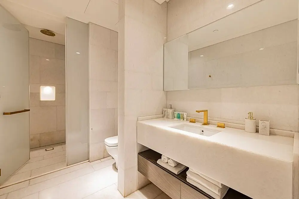 Дубай: Five Palm 2br - High Floor With Full Marina View