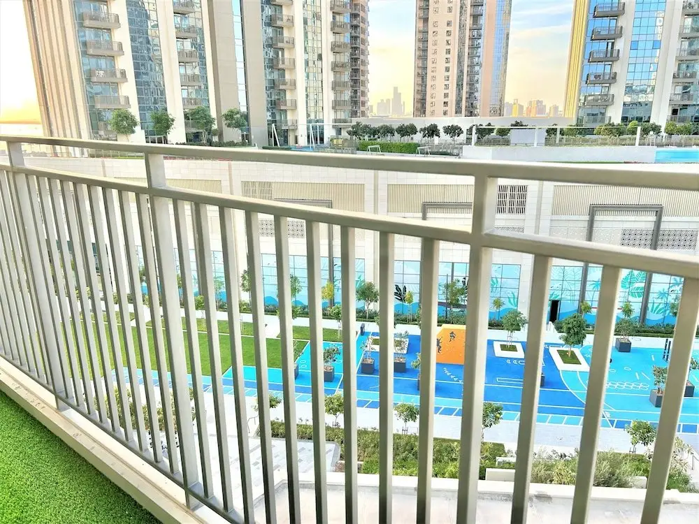 New! Luxurious Stay Dubai Creek Balcony & View — фото 1