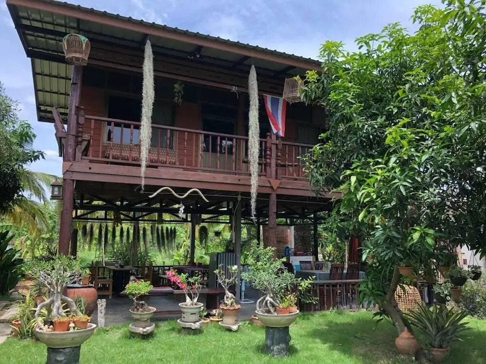 Сингбури: Metha Country View Homestay Singburi