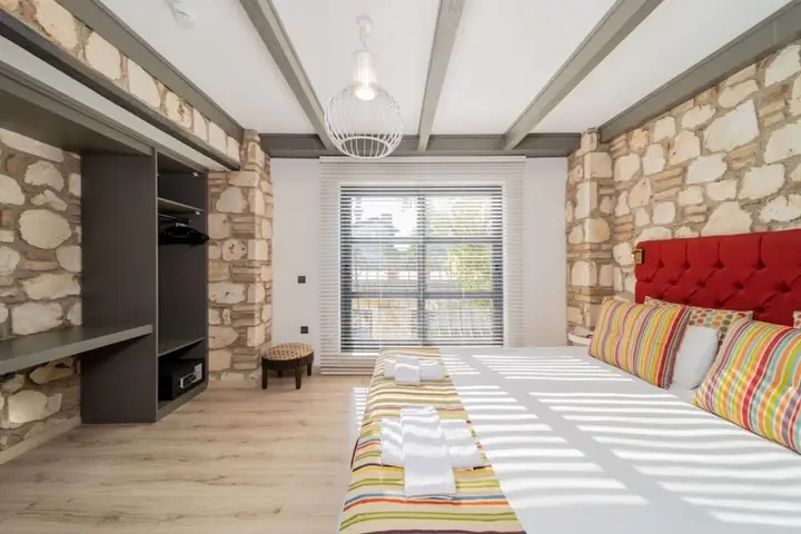Анталья: Peaceful Hotel Room Near Hadrian s Gate
