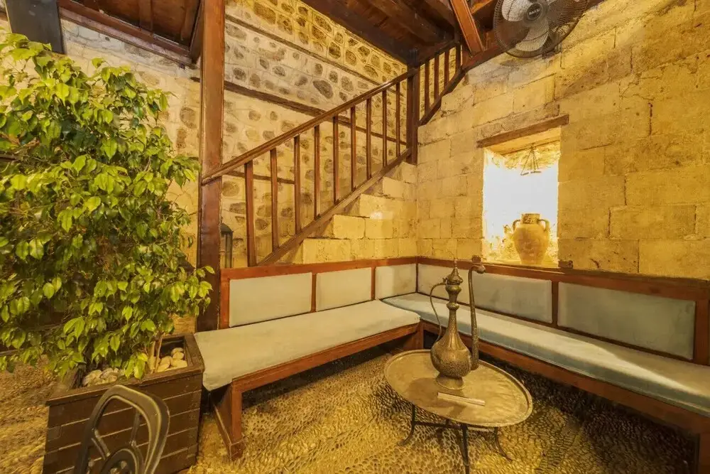 Анталья: Peaceful Hotel Room Near Hadrian s Gate