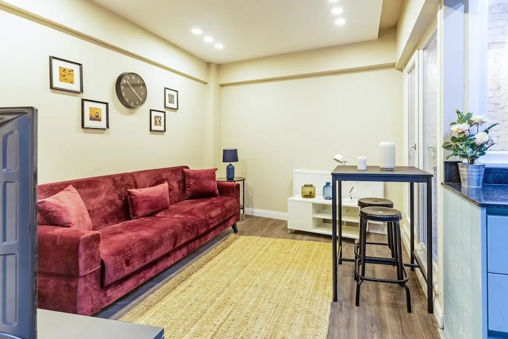 Cozy And Compact Flat In Central Sisli — фото 1