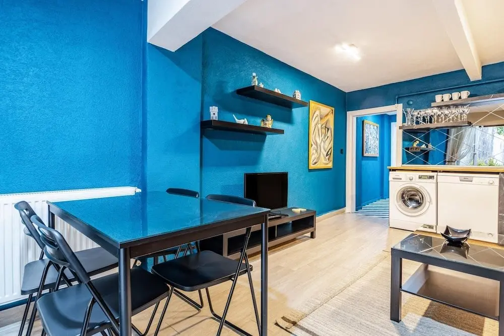 Стамбул: Stylish Fully Furnished Modern Flat in Kad k y