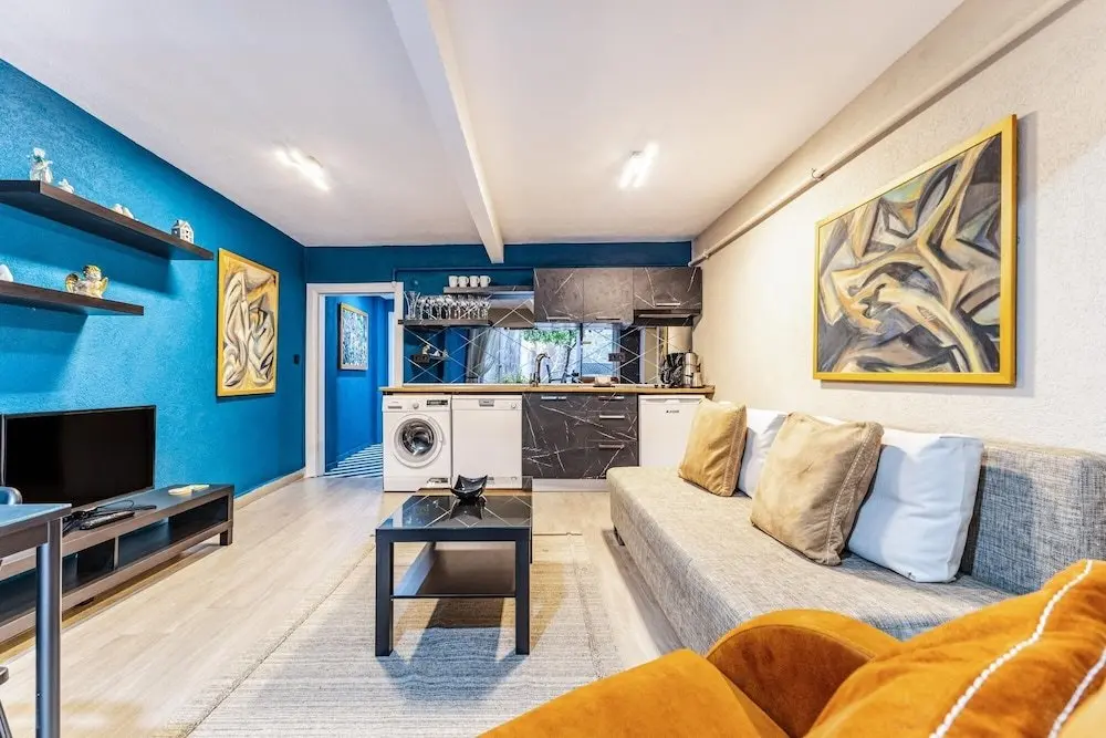 Стамбул: Stylish Fully Furnished Modern Flat in Kad k y