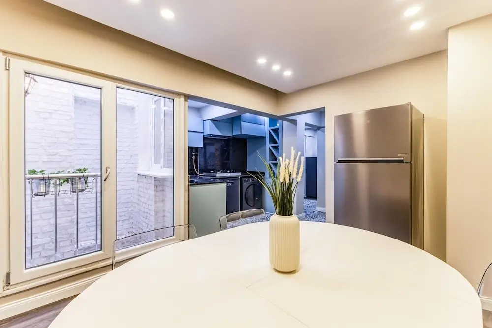 Central And Compact Flat With Terrace In Sisli — фото 1