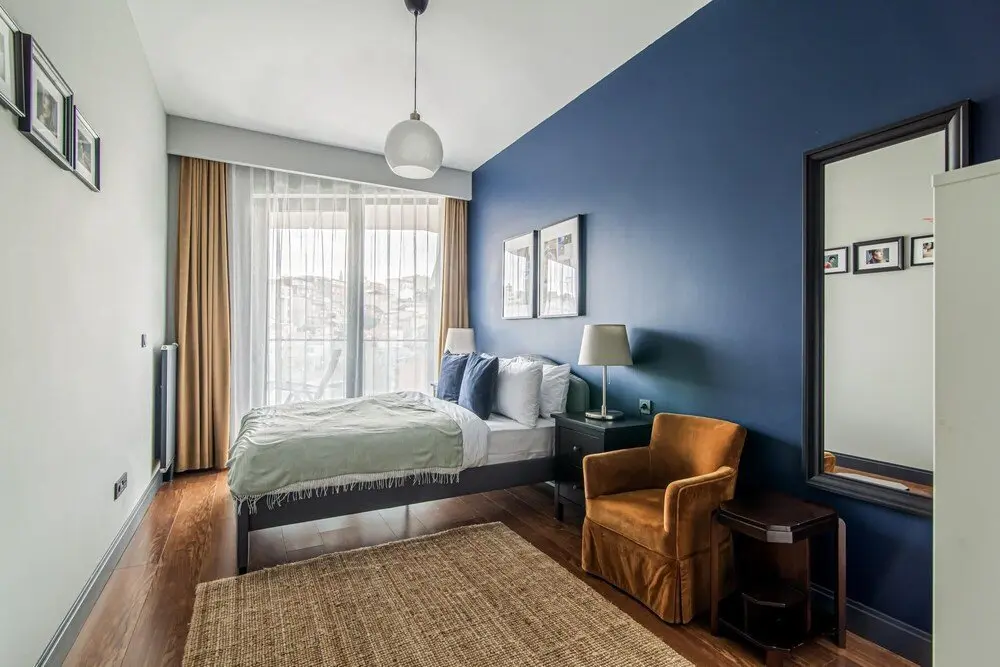 Стамбул: Modern Apartment in Beyoglu With Balcony
