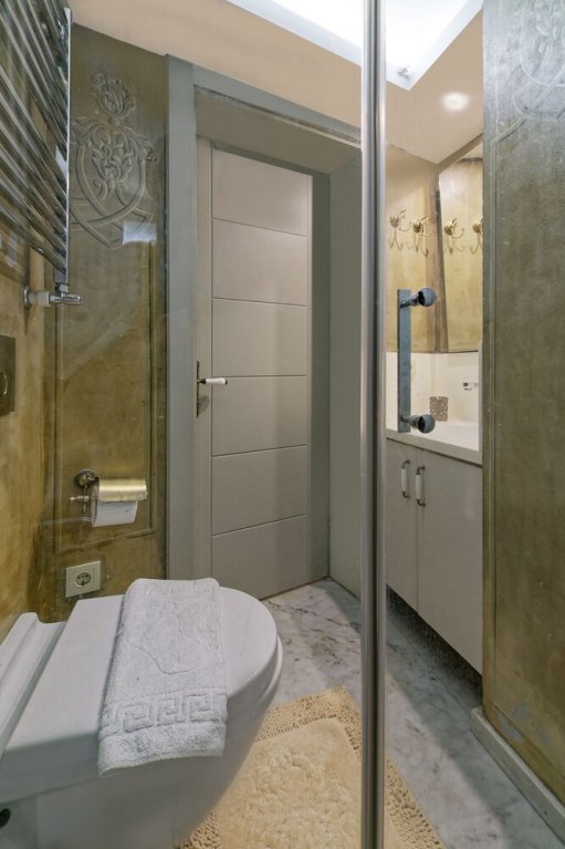 Стамбул: Stunning 1Br W Terrace & Galata View
