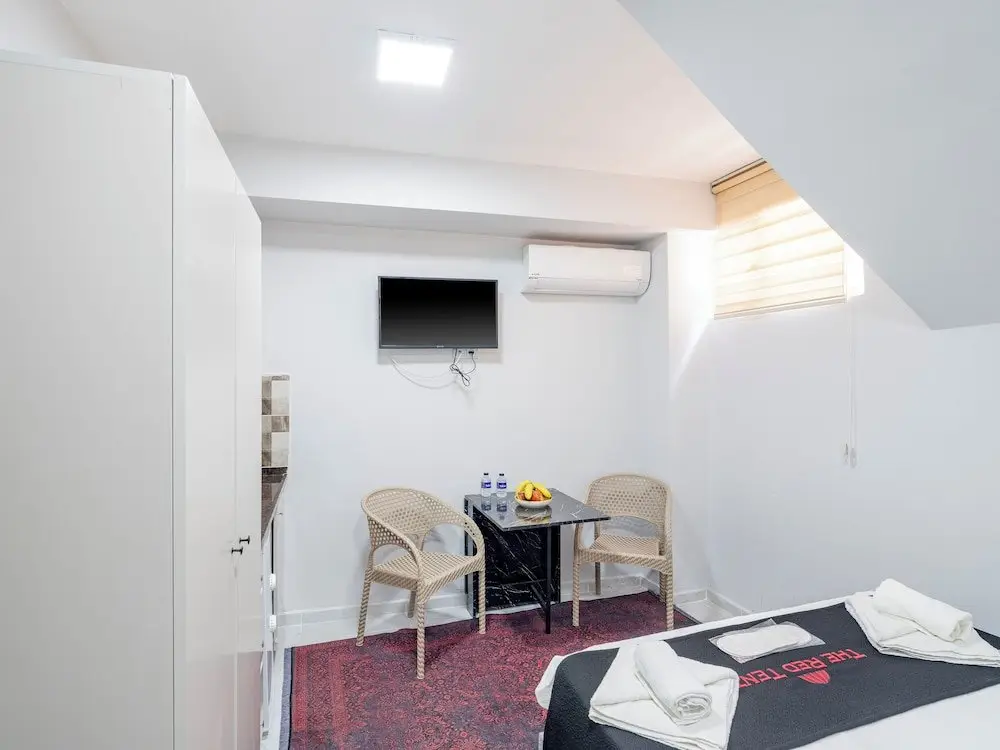 Стамбул: The Rent Tent Suite 23
