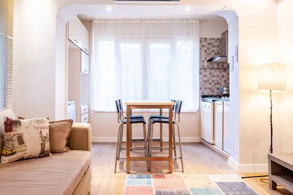 Стамбул: Vibrant Flat Close to Zorlu Center With Backyard