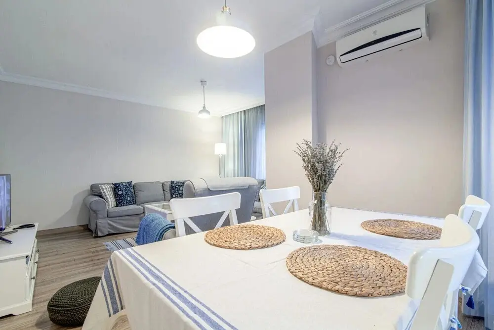 Стамбул: Vibrant and Central Flat With Balcony in Maltepe