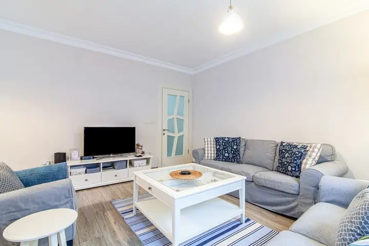 Стамбул: Vibrant and Central Flat With Balcony in Maltepe
