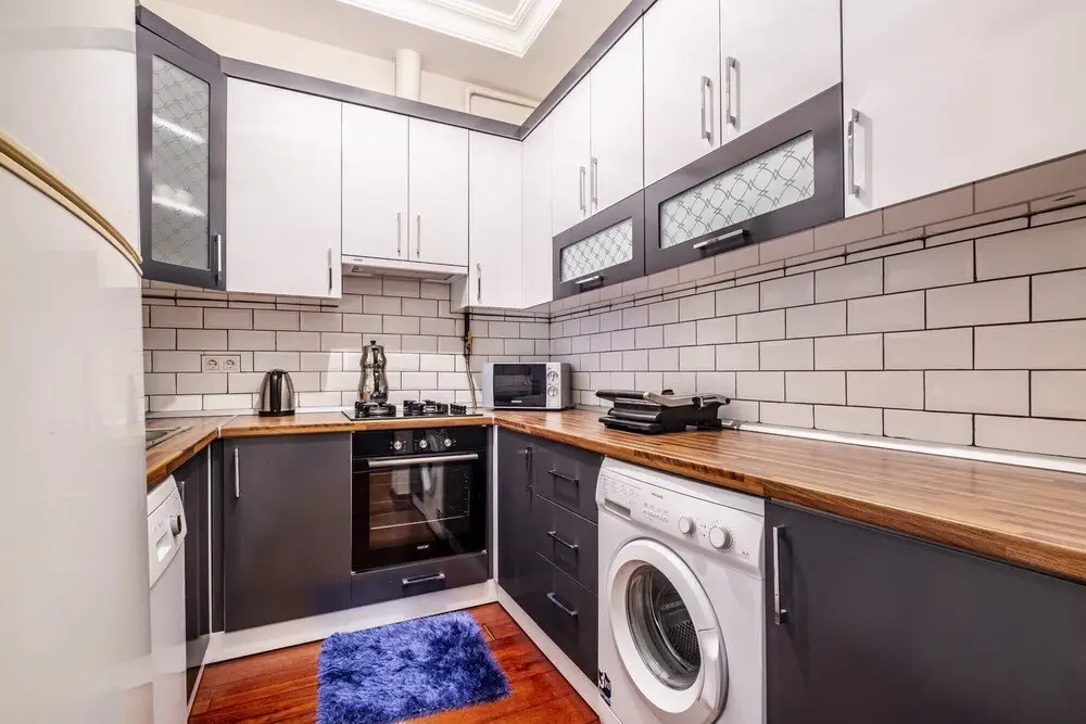 Стамбул: Centrally Located Apartment With Balcony in Sisli