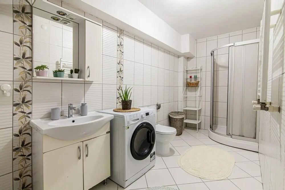 Стамбул: Flat With Backyard Close to Sapphire Shopping Mall