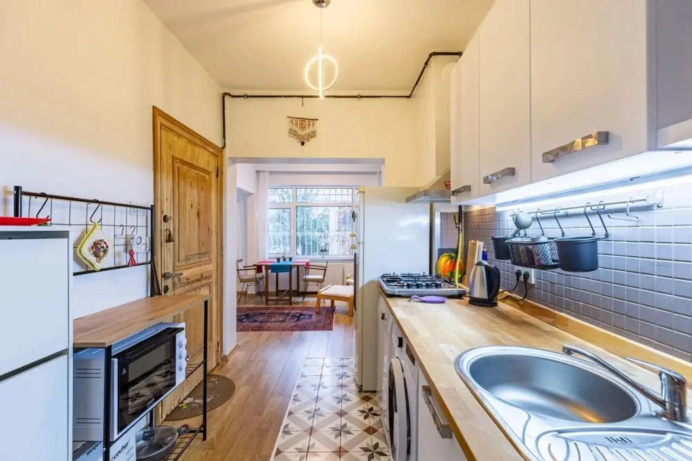 Стамбул: Vibrant Flat in Cihangir With Central Location