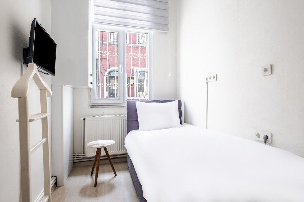 Стамбул: Centrally Located Studio Apartment in Sisli