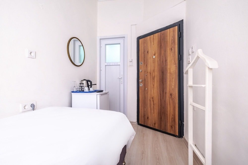 Стамбул: Centrally Located Studio Apartment in Sisli