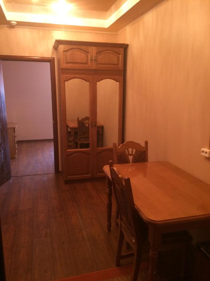 Бежецк: Гостиница Центральная