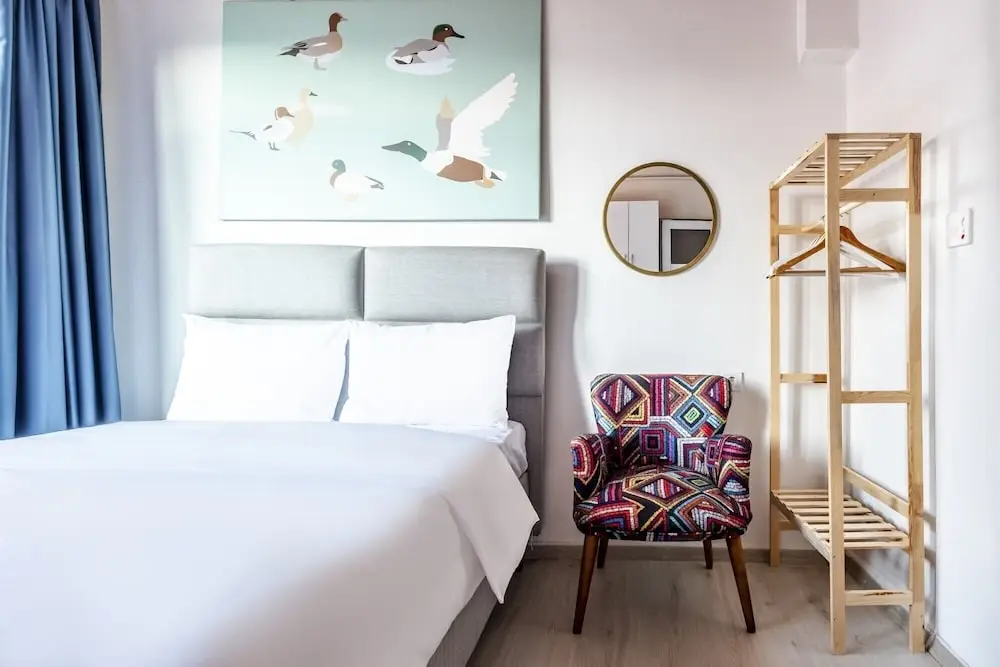 Стамбул: Central Studio Apartment in Sisli With Balcony