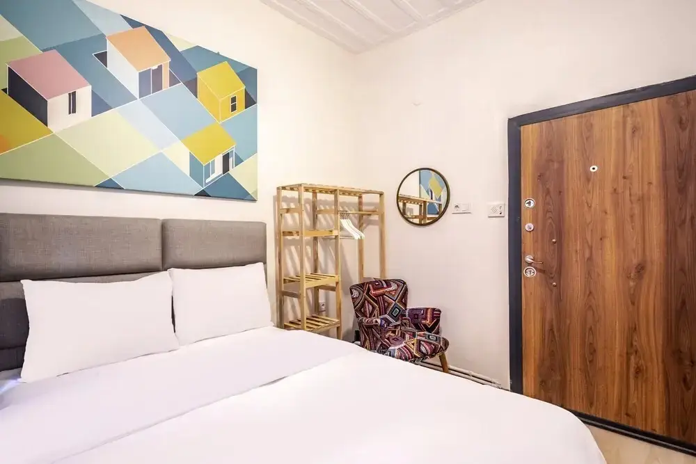 Стамбул: Central And Chic Studio Flat With Balcony In Sisli
