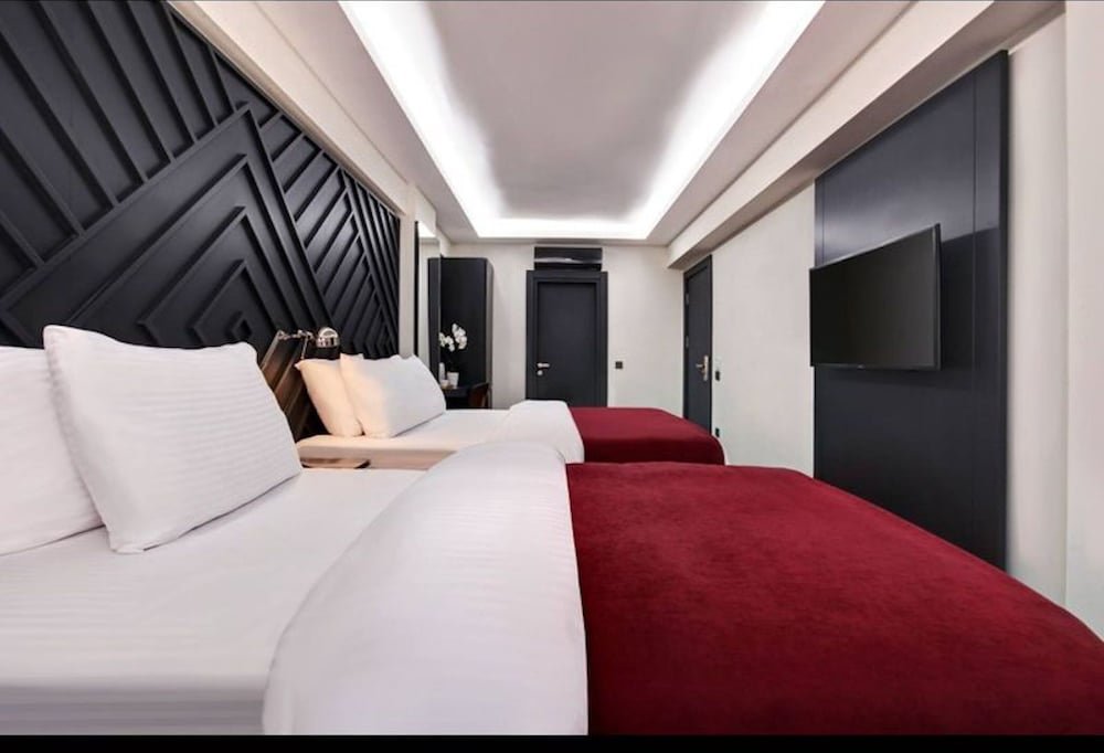 Стамбул: Room in Guest Room - Luxury Triple Room in Istanbul