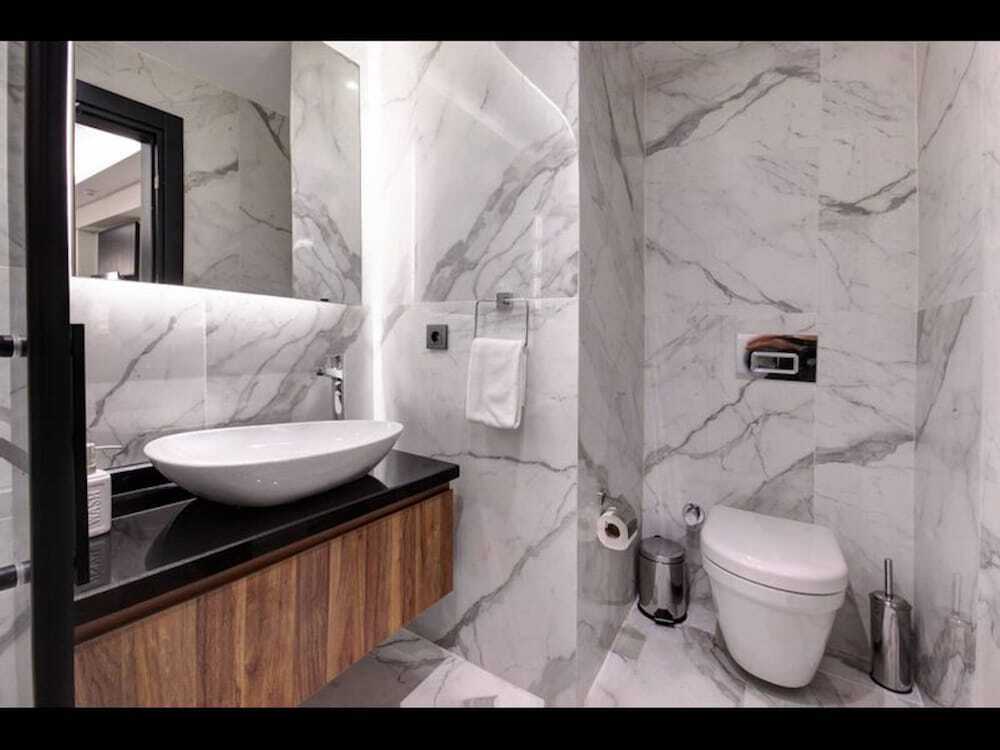 Стамбул: Room in Guest Room - Luxury Triple Room in Istanbul