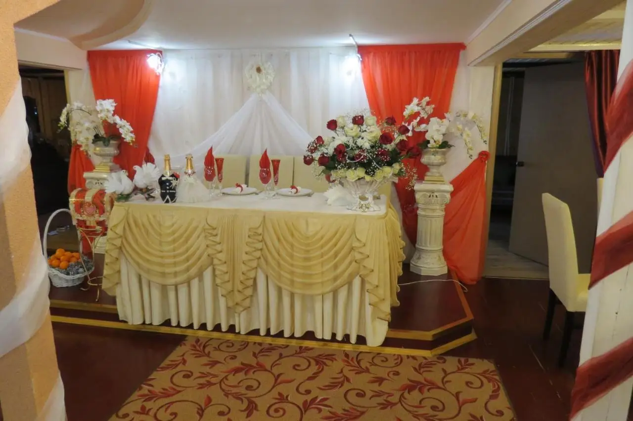 Тверь: Guest House Bosfor v Rodine