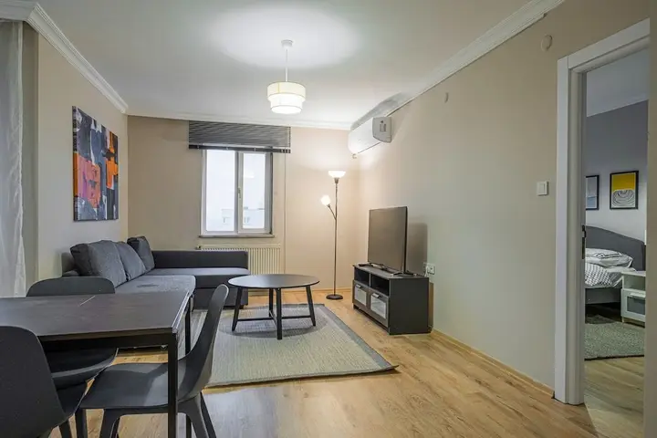 Стамбул: Spacious Central Apartment Crossroads of Transports