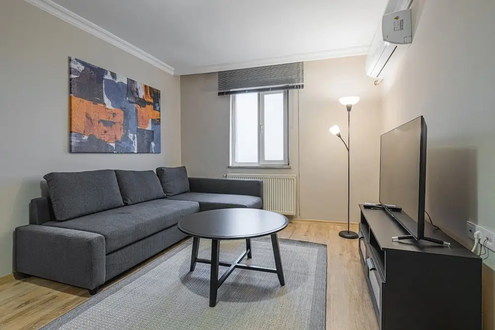 Стамбул: Spacious Central Apartment Crossroads of Transports