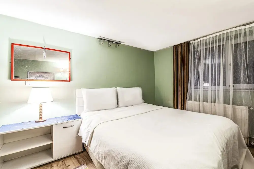 Стамбул: Cozy Home With Backyard in Sisli