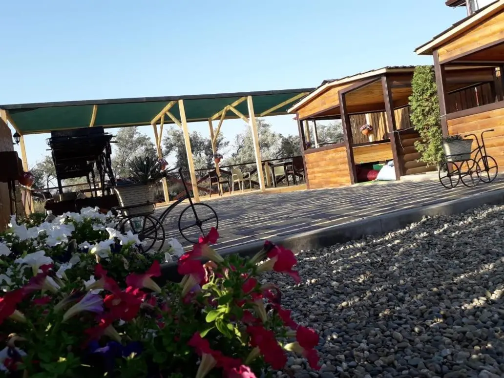 Голубицкая: Eco-hotel KORiTZA