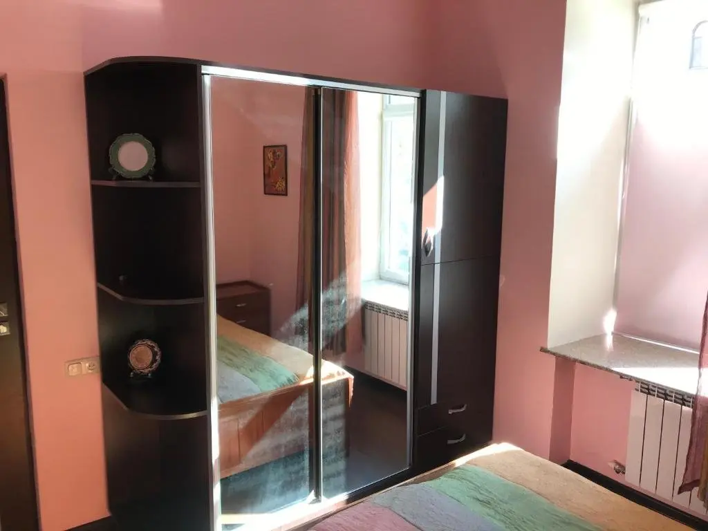 Ереван: Comfortable Apartment In City Center