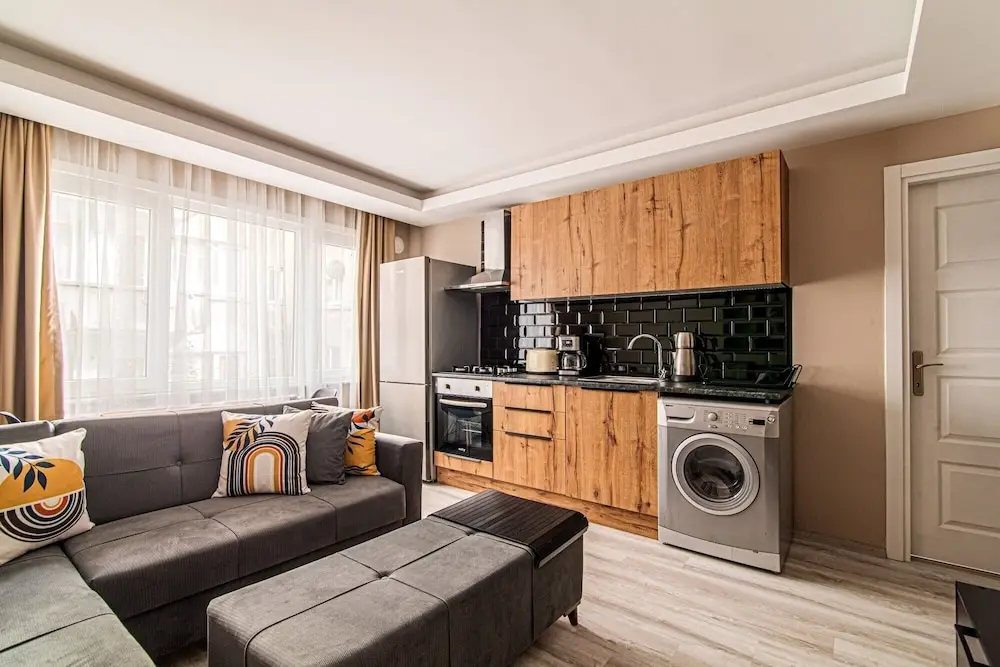 Стамбул: Central Flat Near Taksim Square With Balcony