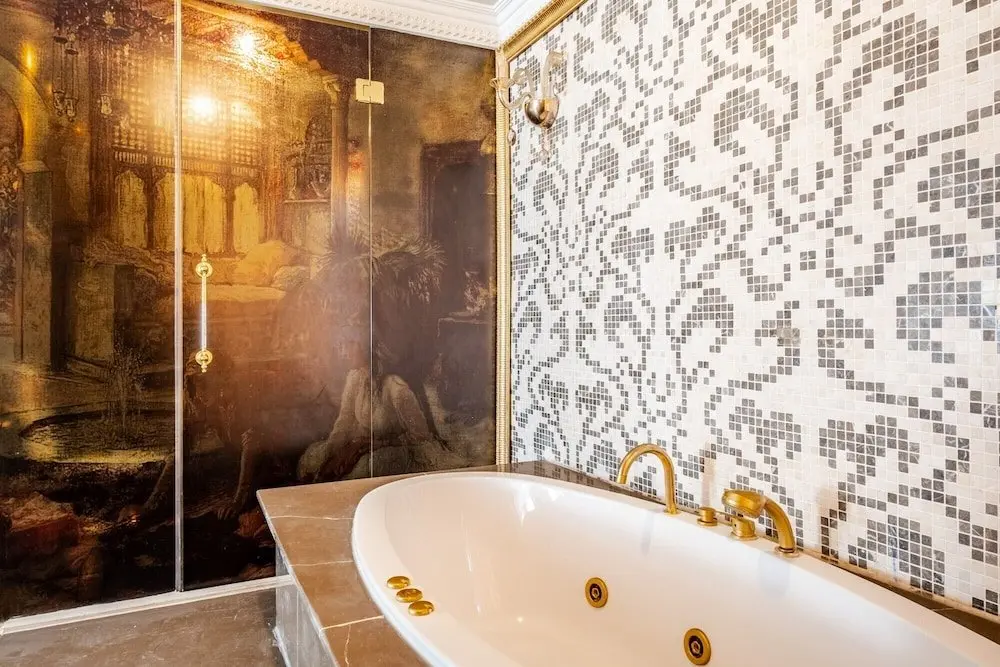 Стамбул: Superb Studio in Historic Mansion in Beylerbeyi