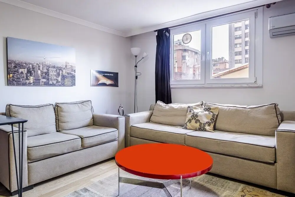 Fully Furnished Flat With Terrace in Atasehir — фото 1