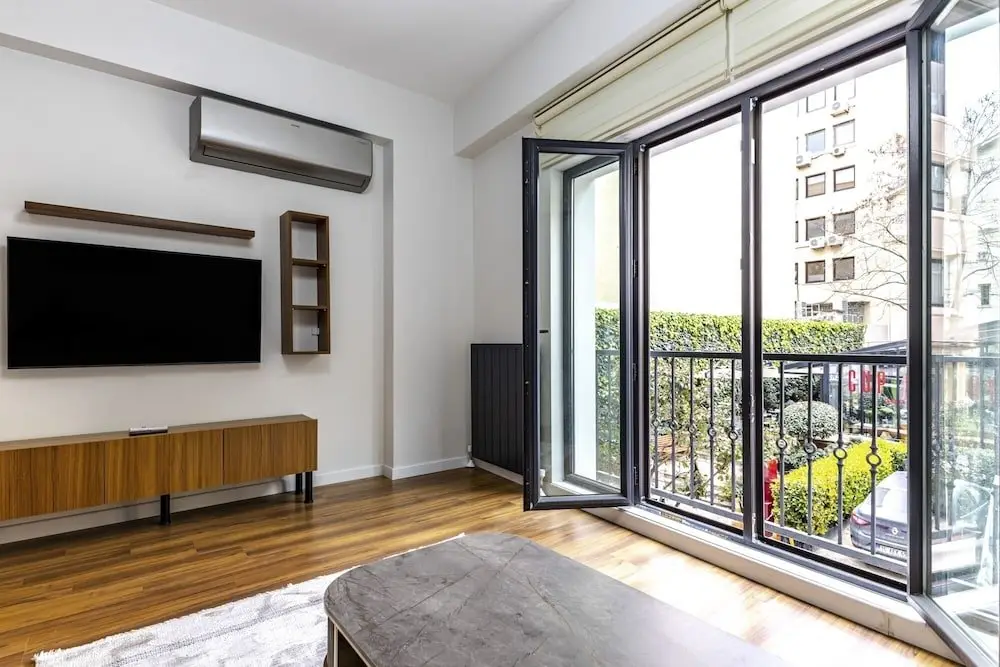 Стамбул: Central and Modernly Furnished Flat in Sisli