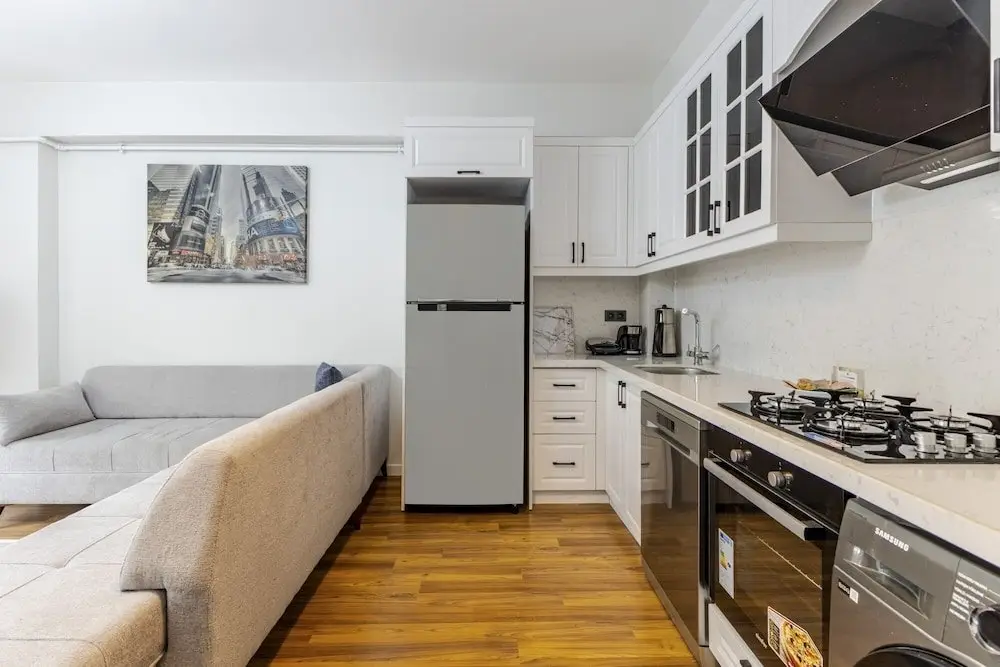 Стамбул: Central and Modernly Furnished Flat in Sisli