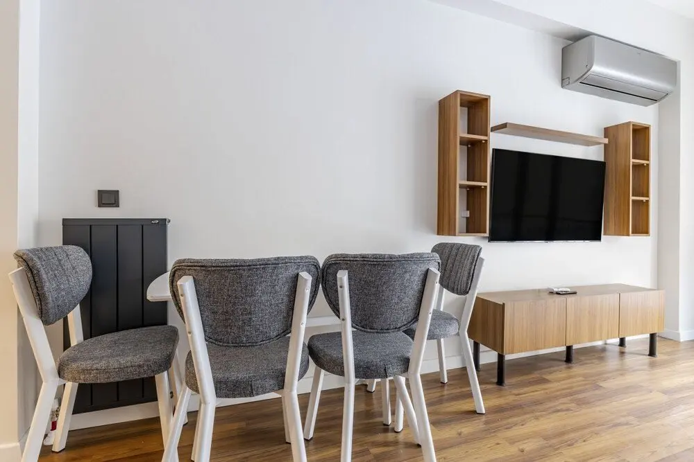 Стамбул: Central and Modernly Furnished Flat in Sisli