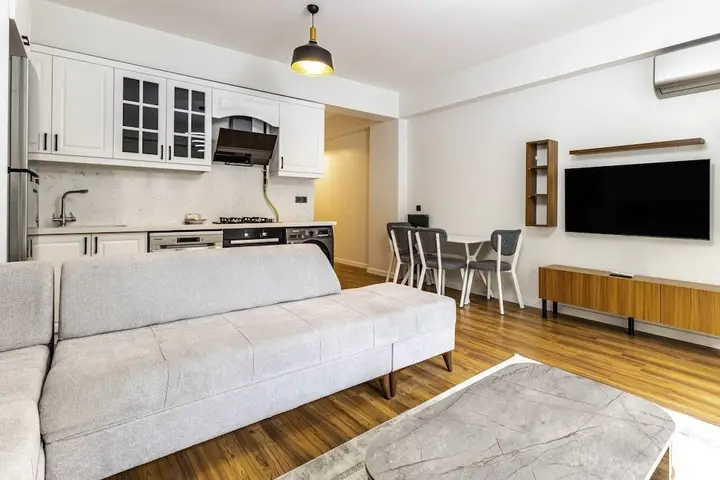 Стамбул: Central and Modernly Furnished Flat in Sisli