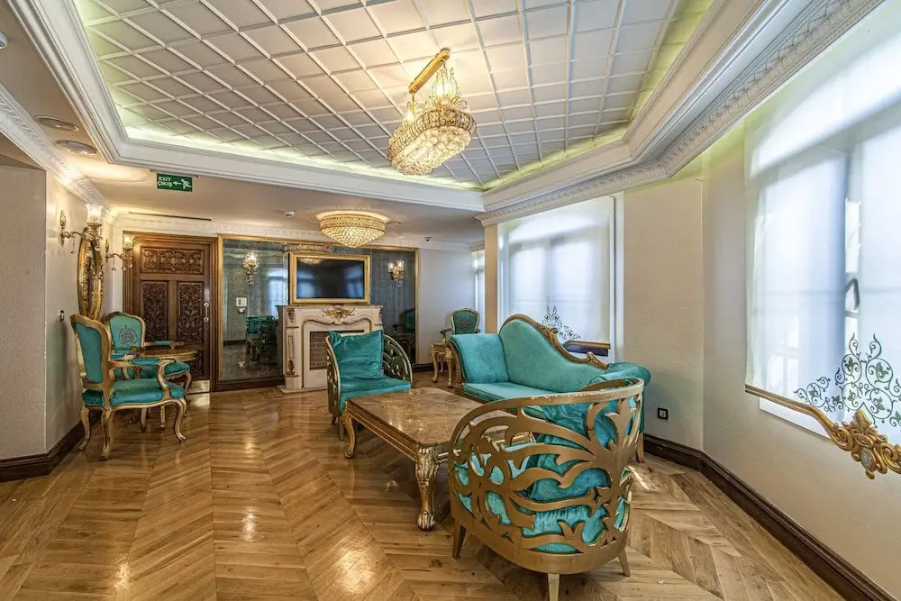 Стамбул: Splendid Studio in Historic Mansion in Beylerbeyi