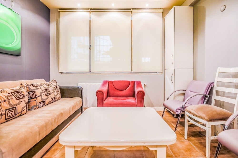 Centrally Located Apartment In Fatih — фото 1