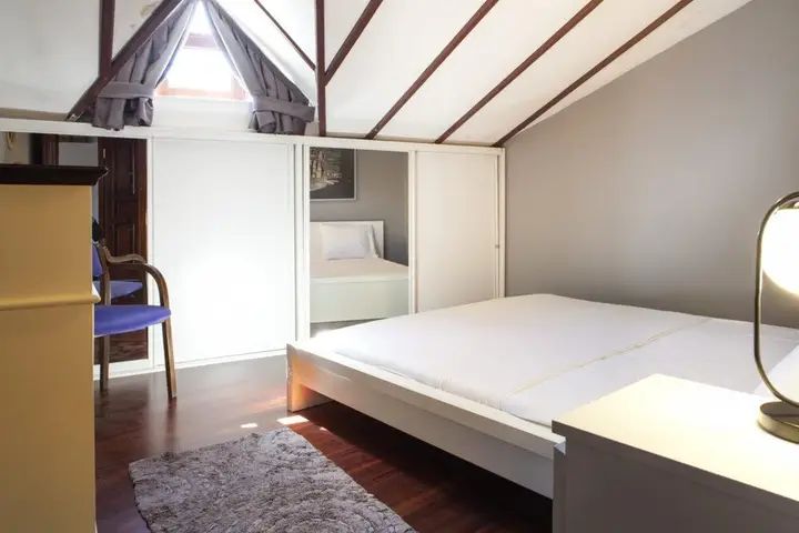 Стамбул: Charming Flat With a Lovely Terrace in Yenikoy
