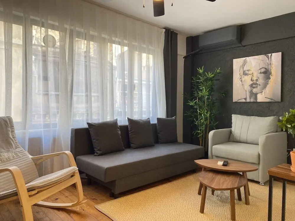 Стамбул: Chic Flat With Balcony In The Heart Of Beyoglu