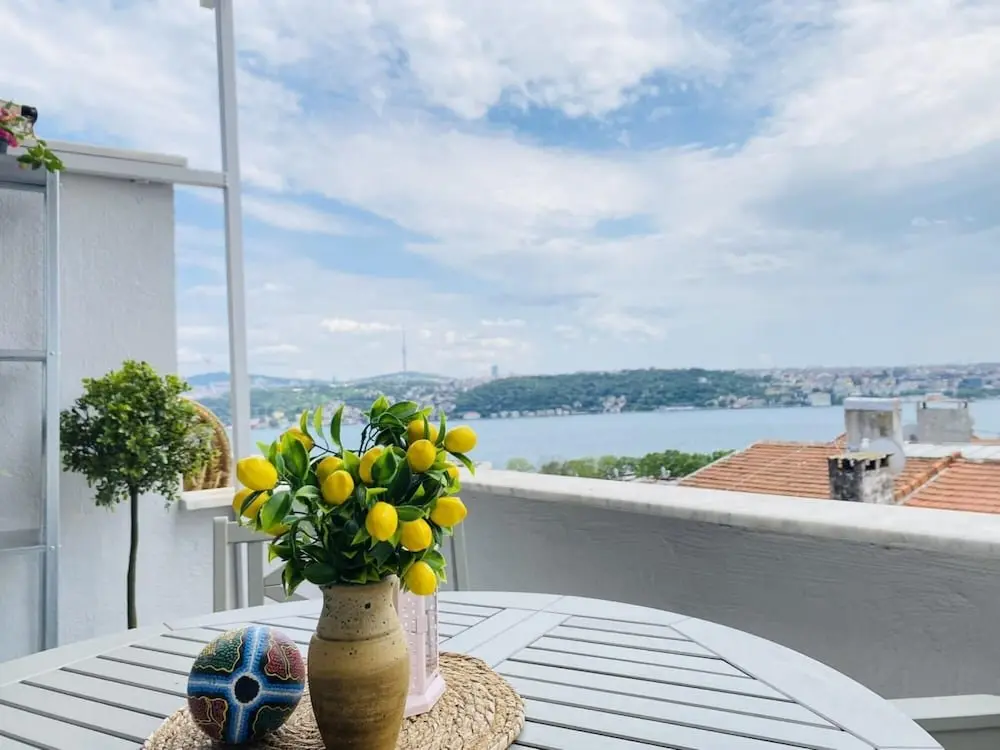 Стамбул: Missafir Amazing Flat With Terrace in Besiktas