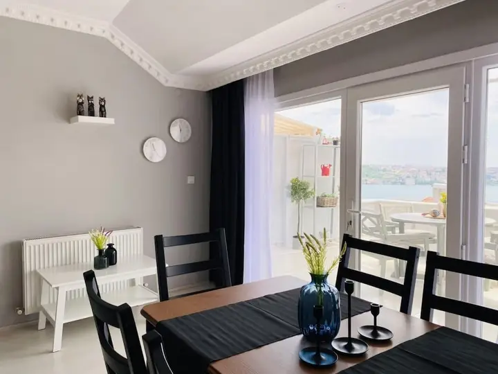 Стамбул: Missafir Amazing Flat With Terrace in Besiktas