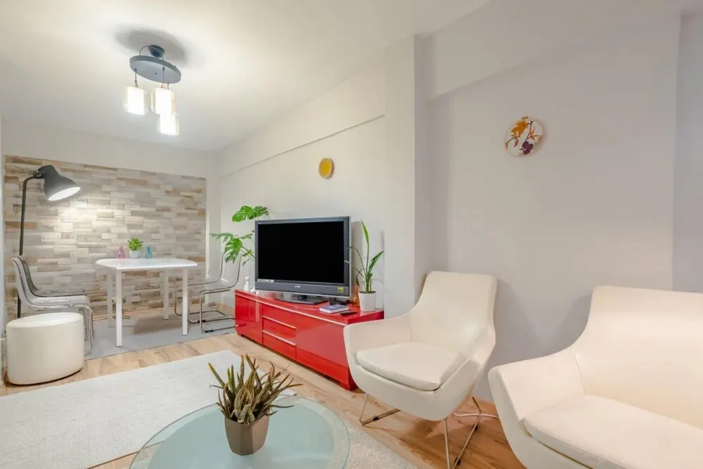 Стамбул: Colorful and Central Flat With Balcony in Kadikoy